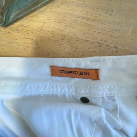 Tory Burch white mid rise cropped jeans - Picture 3 of 7